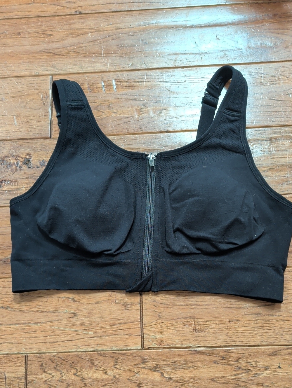Prairie Wear HuggerVIDA Black Front-Zip Support Compression Sports Bra